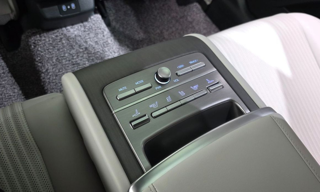 Hyundai Grandeur 2,5 Gasoline 2WD, 2023