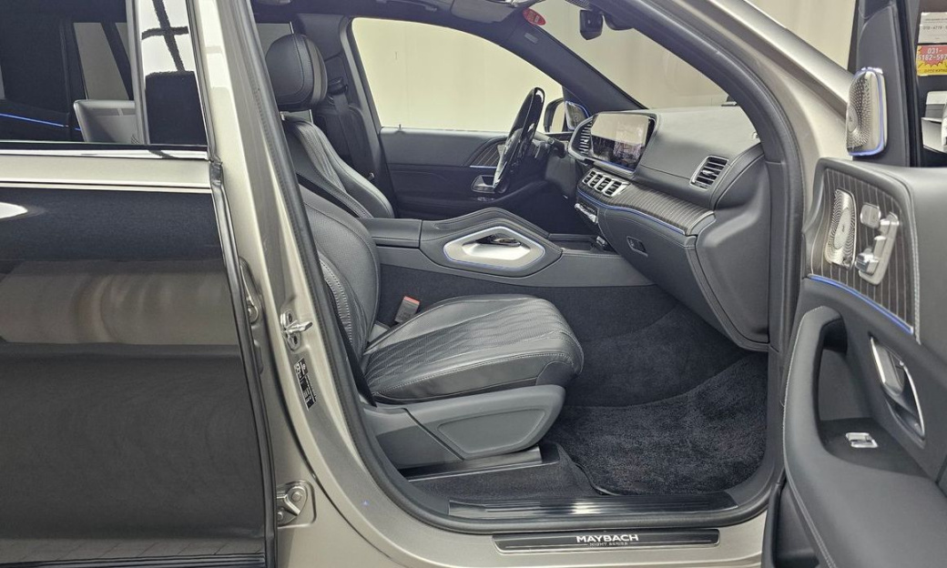 Mercedes-Benz GLS-Class Maybach GLS600 4MATIC, 2024