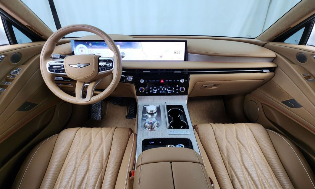 Genesis G80 Gasoline 2.5 Turbo AWD, 2025