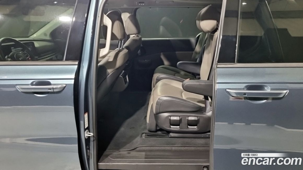 Kia Carnival 7-Seater Noblesse, 2024