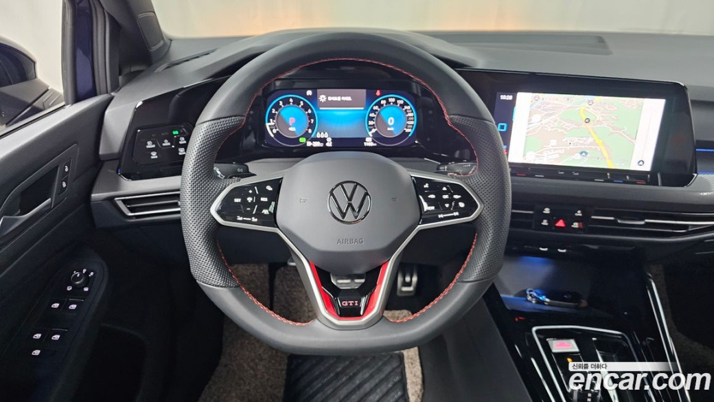 Volkswagen Golf 2.0 GTI, 2024