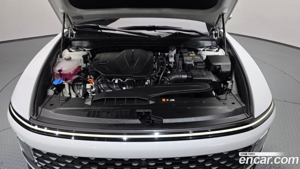 Hyundai Grandeur 2,5 Gasoline 2WD, 2023