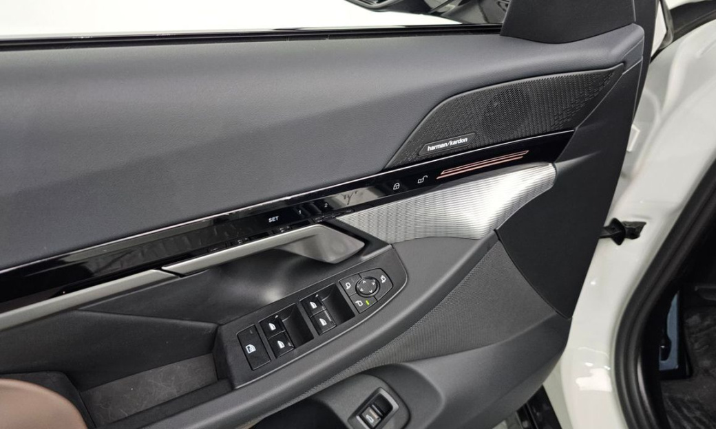 BMW 5-Series 520i M Sport, 2024