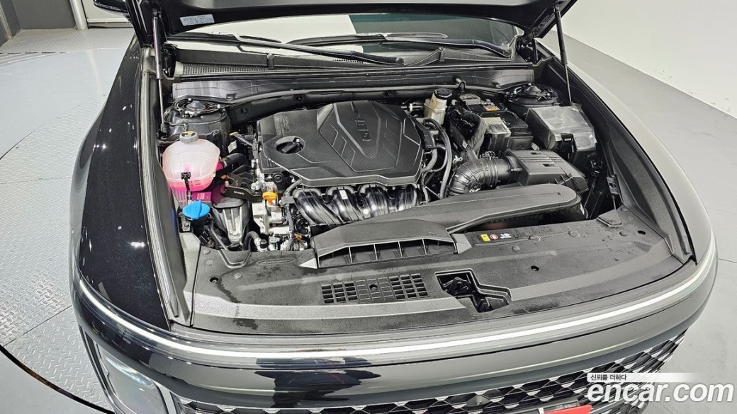Hyundai Grandeur 2,5 Gasoline 2WD, 2025