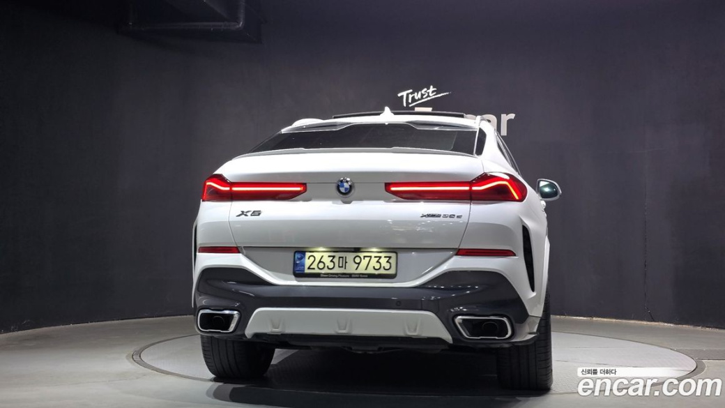 BMW X6 xDrive30d M Sport, 2022