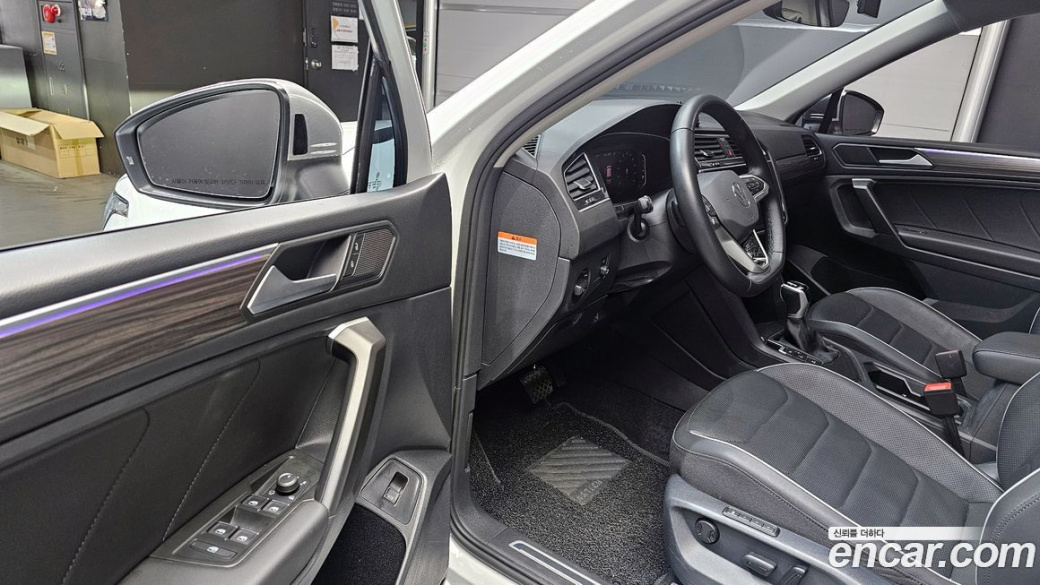 Volkswagen Tiguan 2.0 TSI Prestige, 2024