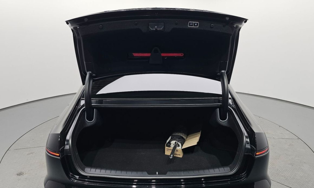 Hyundai Grandeur 2,5 Gasoline 2WD, 2023