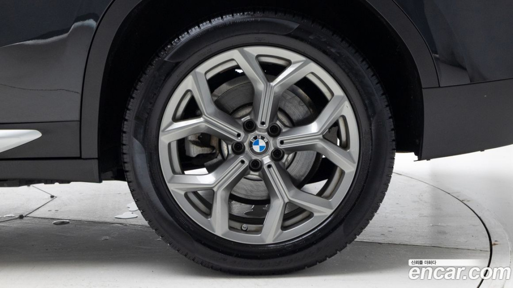 BMW X4 xDrive20i xLine, 2022