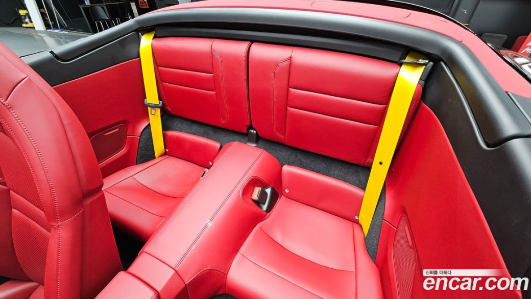 Porsche 911 Carrera S Cabriolet, 2022