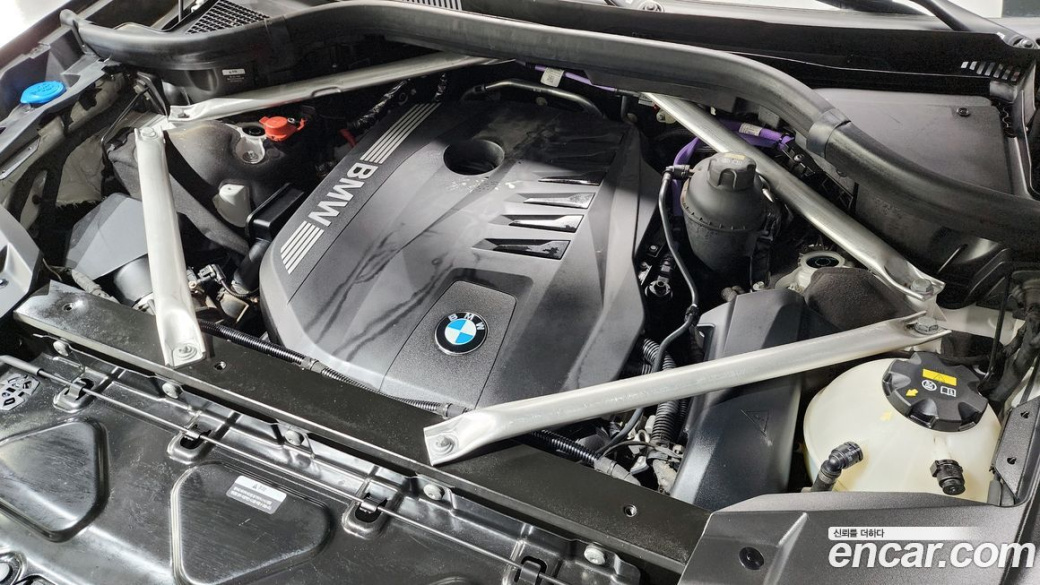 BMW X7 xDrive 40i Design Pure Excellence 6-Seater, 2023