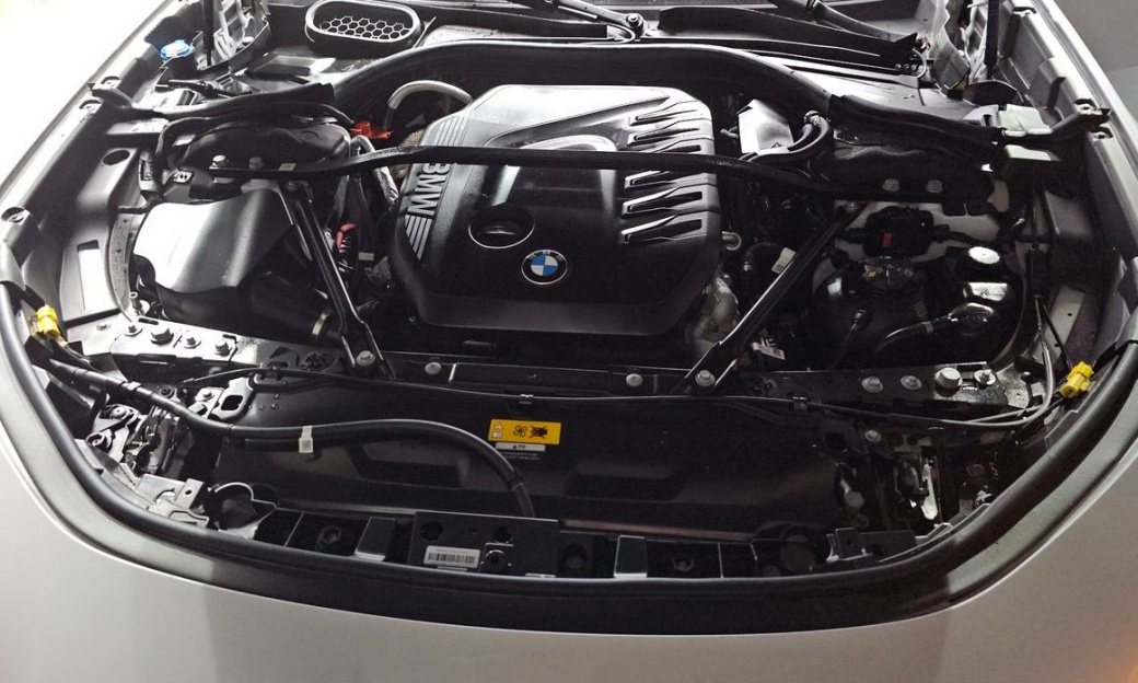 BMW 7-Series 740d xDrive M Sport, 2025