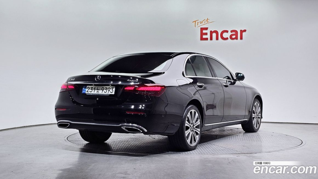 Mercedes-Benz E-Class E350 4MATIC Exclusive, 2023