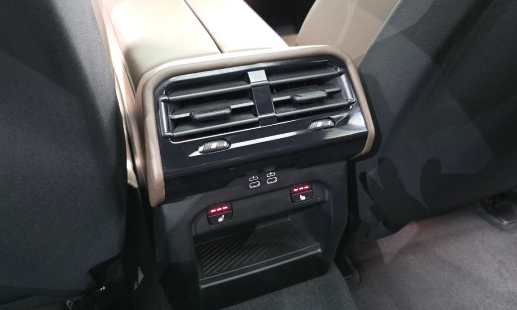BMW 5-Series 520i M Sport, 2024