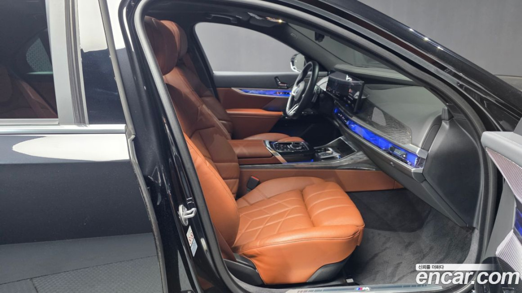 BMW 7-Series 740i xDrive M Sport, 2024