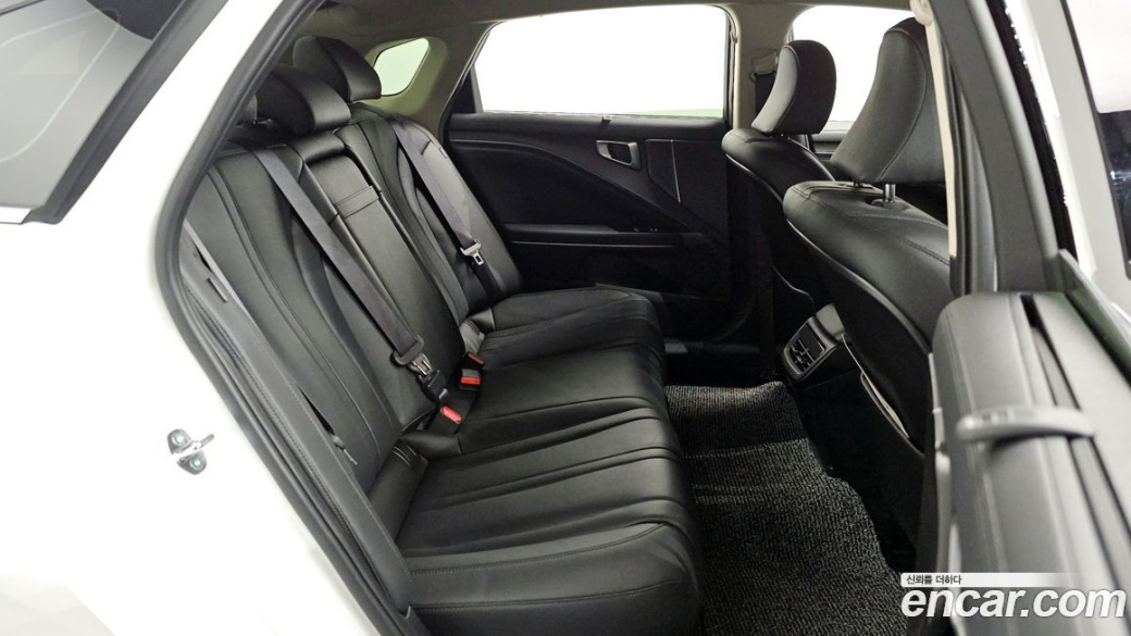 Kia K8 2.5 Gasoline 2WD, 2025