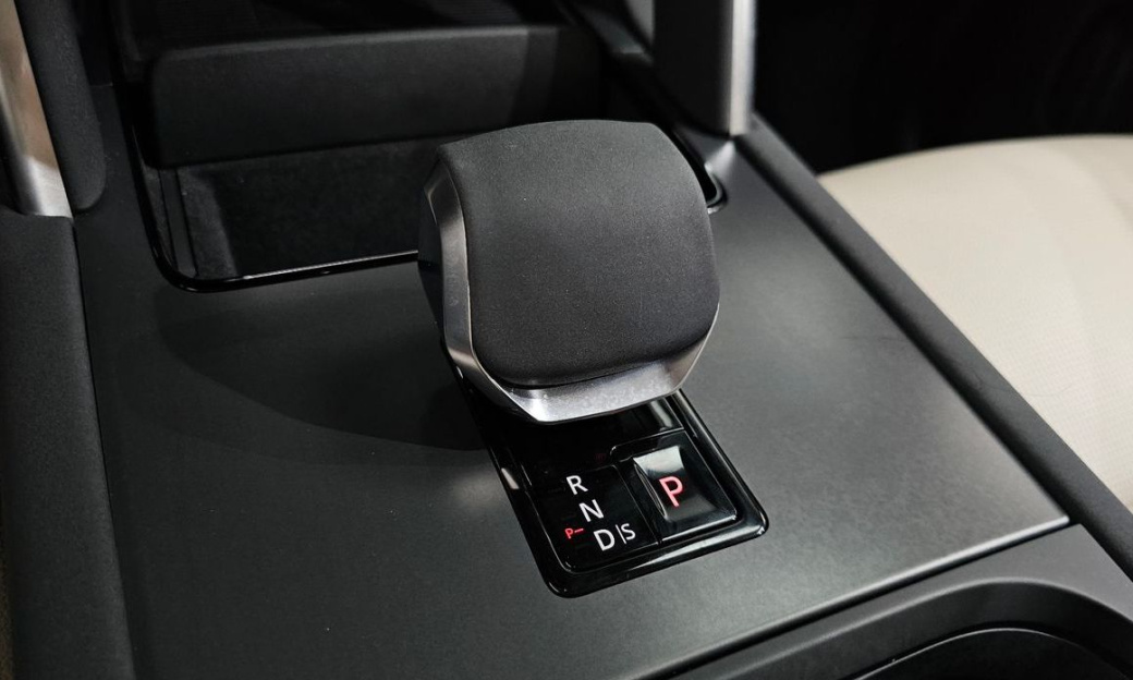 Land Rover Discovery Sport P250 S, 2025