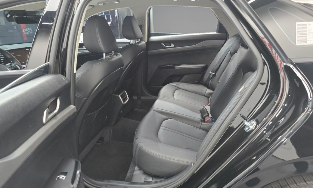 Kia K5 2.0, 2024
