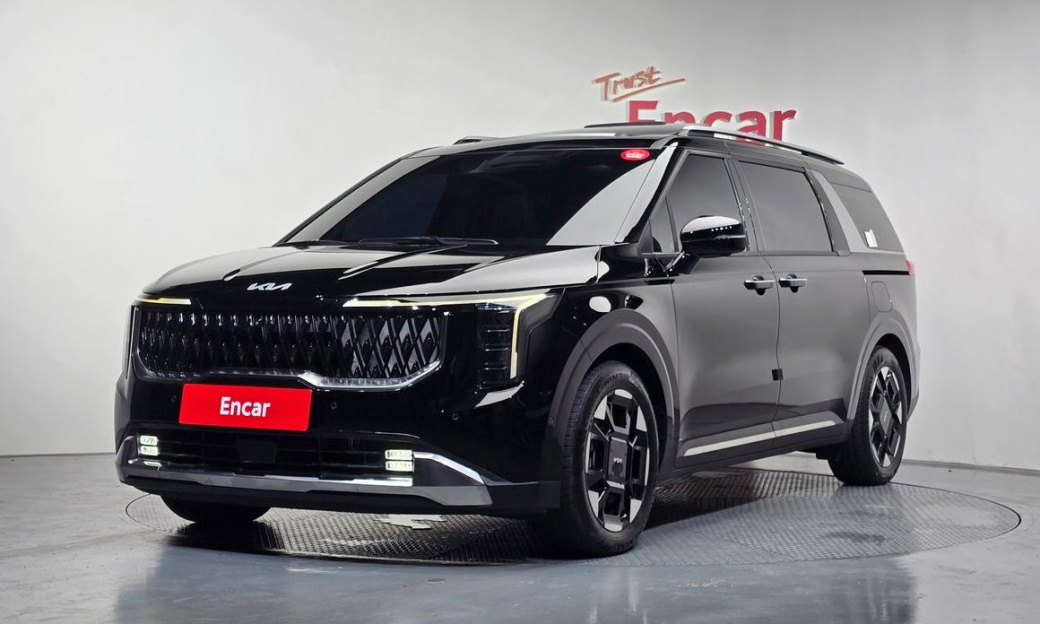 Kia Carnival 9-Seater Noblesse, 2024