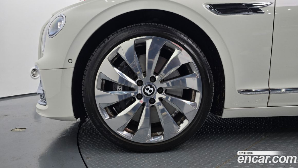 Bentley Flying Spur 4.0, 2022