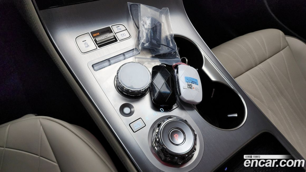 Genesis GV70 2.5T Gasoline AWD, 2025