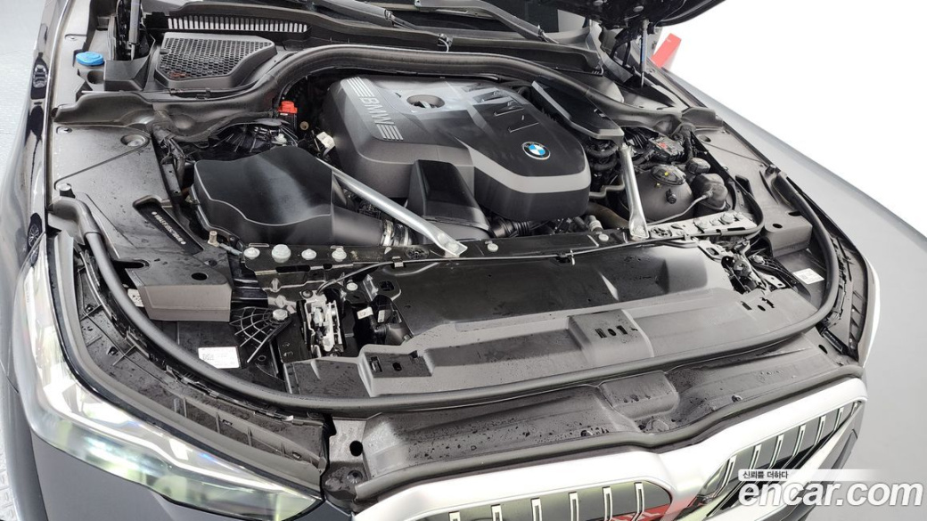 BMW 5-Series 530i xDrive M Sport, 2025