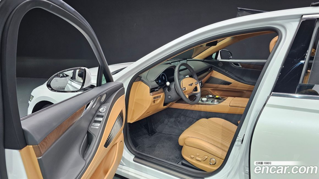 Genesis G80 Gasoline 2.5 Turbo AWD, 2024