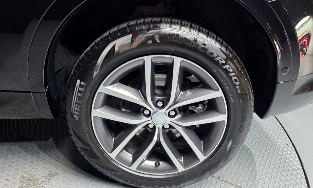 Land Rover Discovery Sport P250 Dynamic SE, 2025
