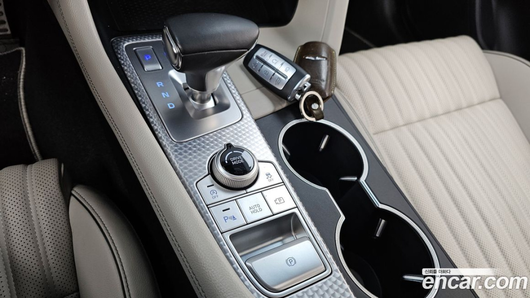Genesis G70 Gasoline 2.0T 4WD, 2021
