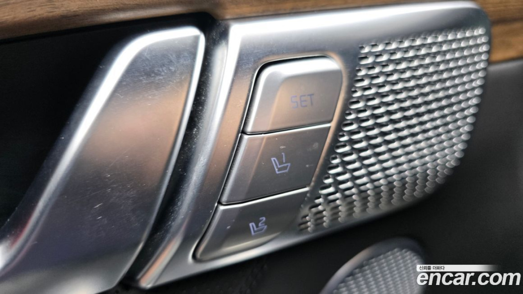 Kia Mohave Diesel 3.0 4WD 7-Seater, 2021