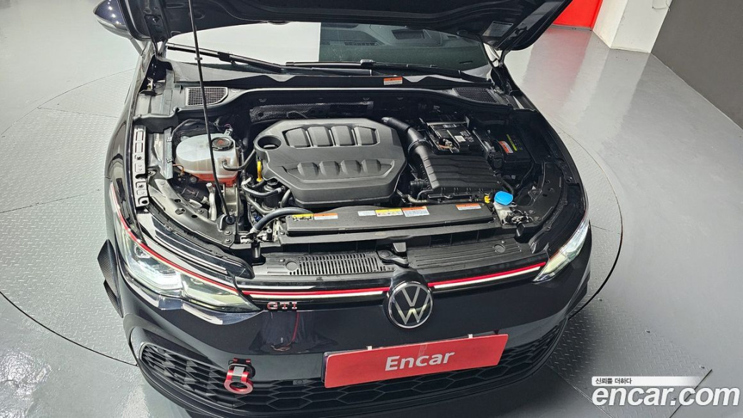 Volkswagen Golf 2.0 GTI, 2023