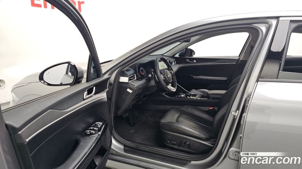 Kia K5 2.0, 2023