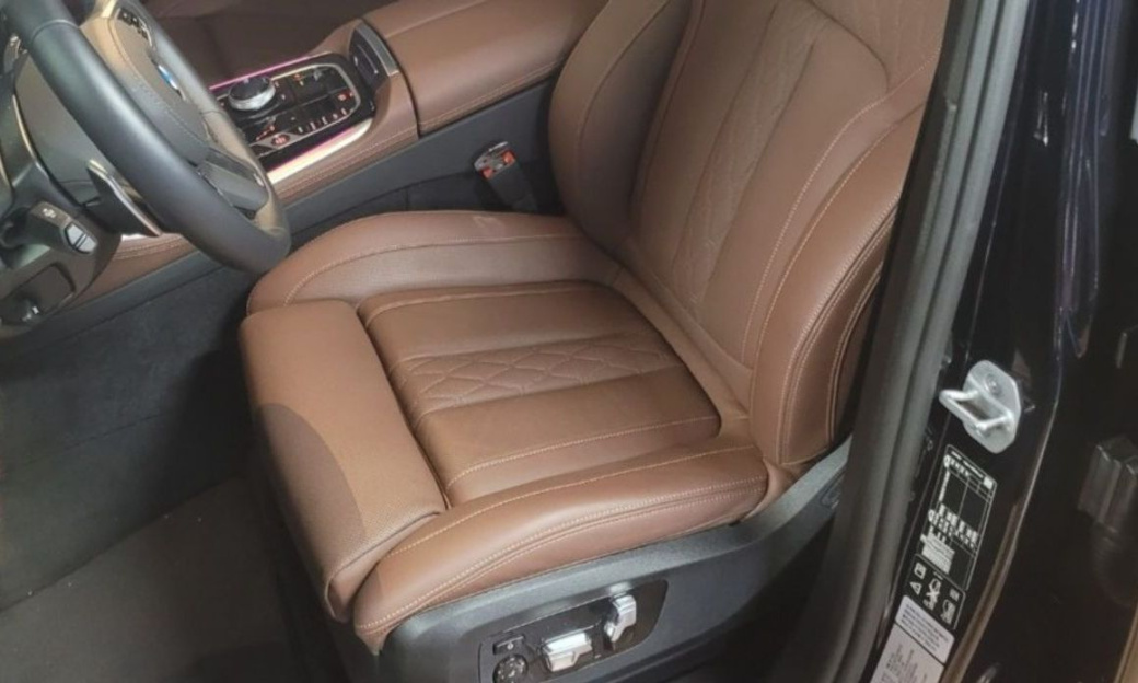 BMW X5 xDrive 40i M Sport, 2025