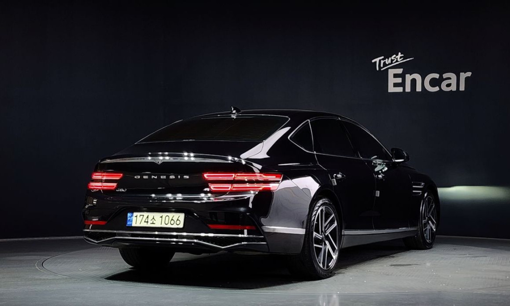 Genesis G80 Gasoline 2.5 Turbo 2WD, 2025