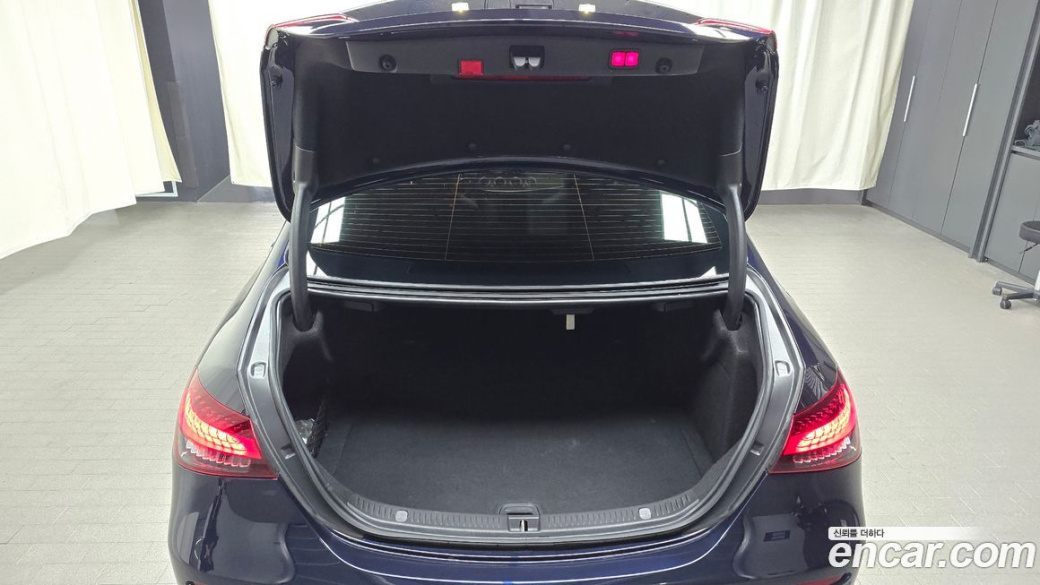 Mercedes-Benz E-Class E250 Exclusive, 2022