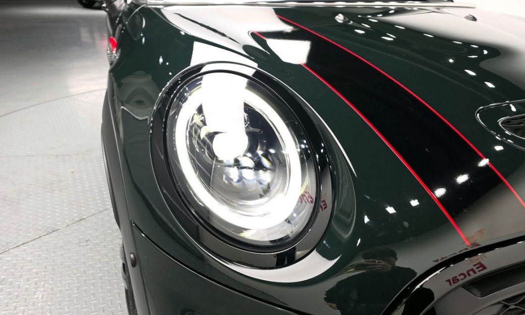 Mini Cooper Convertible JCW, 2024