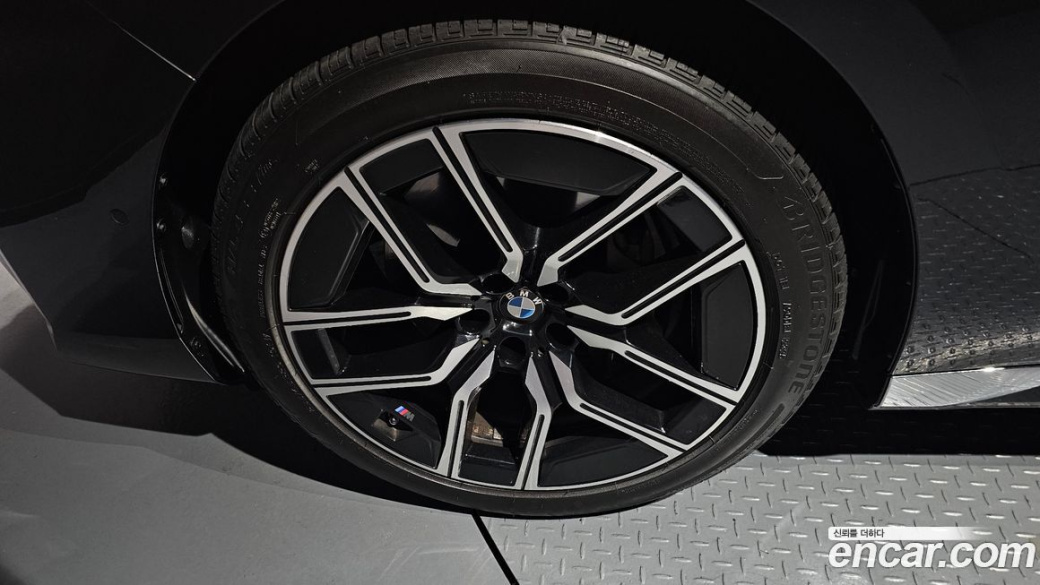 BMW 7-Series 740i xDrive M Sport Limited, 2024