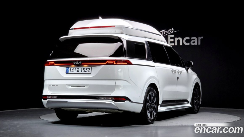 Kia Carnival 7-Seater Hi-Limousine, 2022