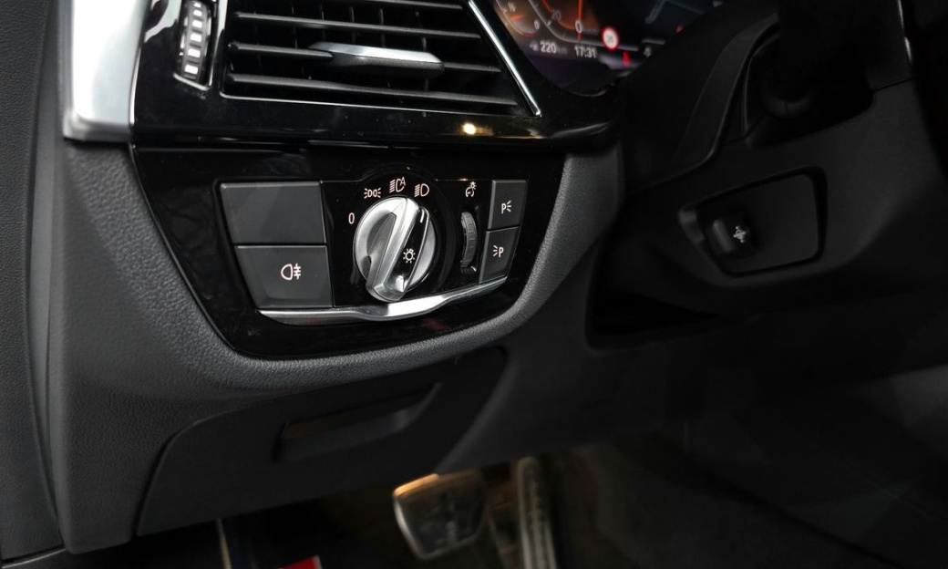 BMW Gran Turismo 630i xDrive M Sport, 2022