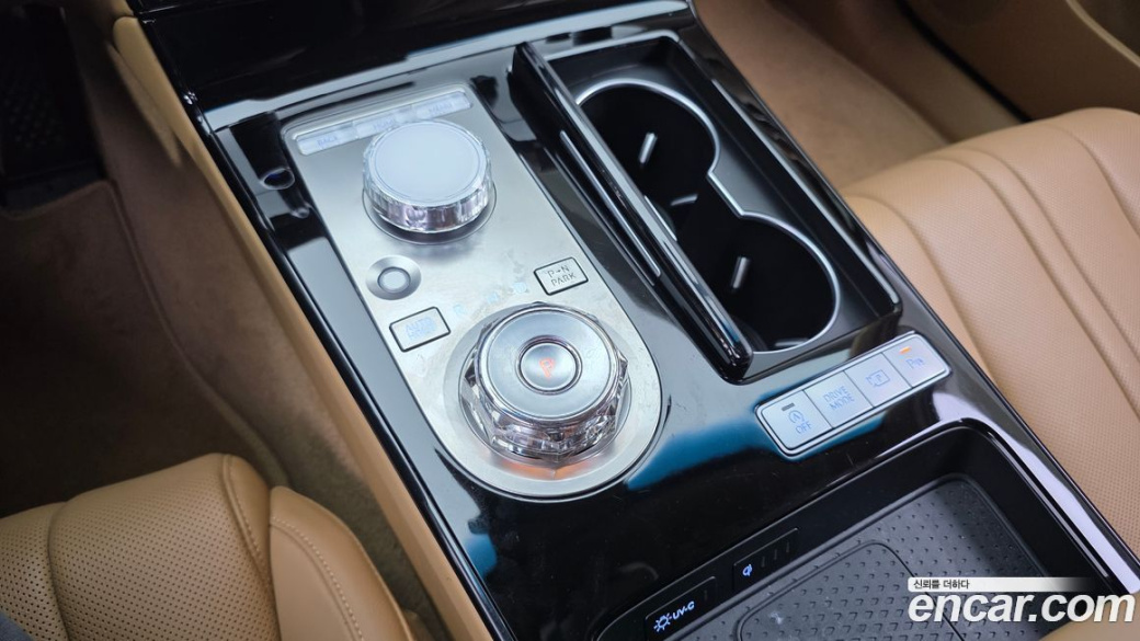 Genesis G80 Gasoline 2.5 Turbo AWD, 2025