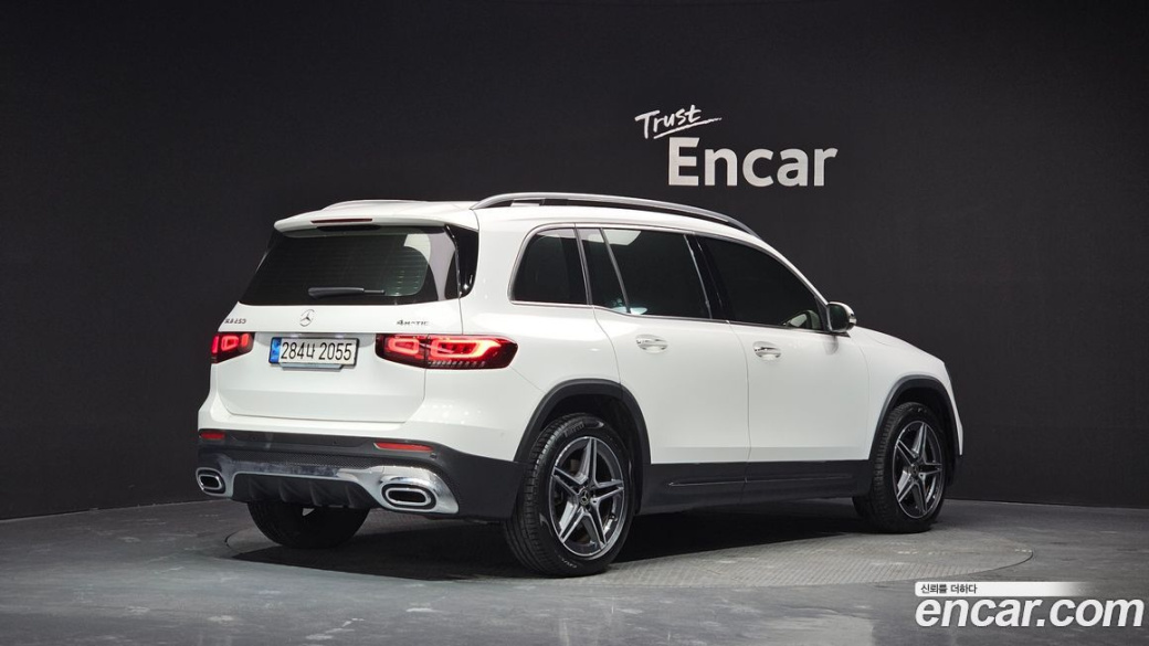Mercedes-Benz GLB-Class GLB250 4MATIC, 2023