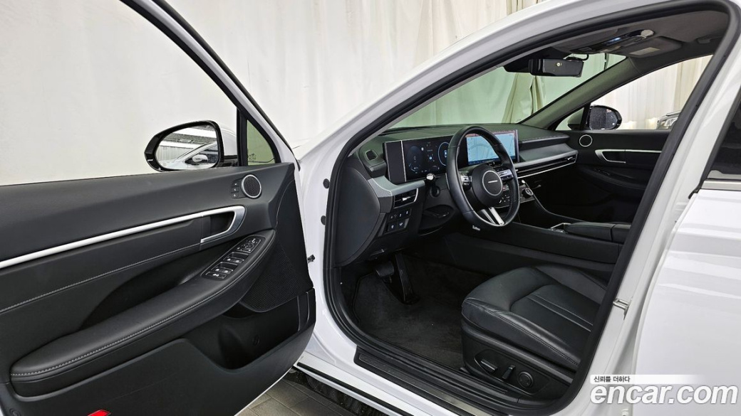 Hyundai Sonata 2.0, 2024