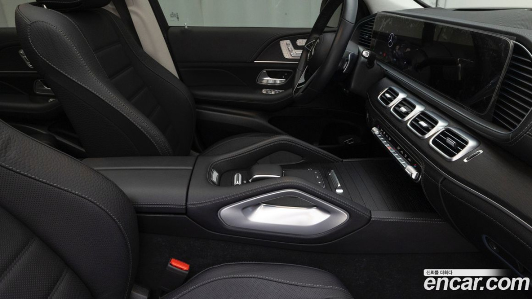 Mercedes-Benz GLE-Class GLE450 4MATIC, 2025