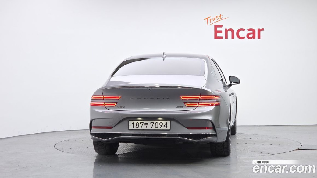 Genesis G80 Gasoline 2.5 Turbo AWD, 2025