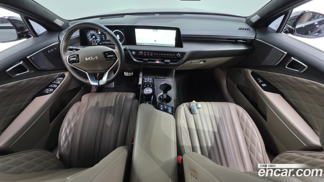 Kia K8 2.5 Gasoline 2WD, 2023