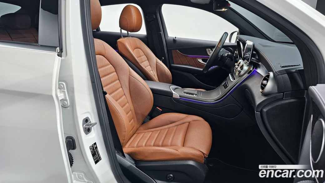 Mercedes-Benz GLC-Class GCL300 4MATIC Coupe, 2022