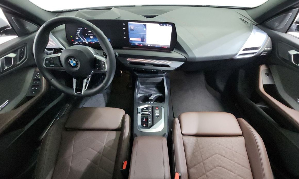 BMW 2-Series 220 M Sport, 2025