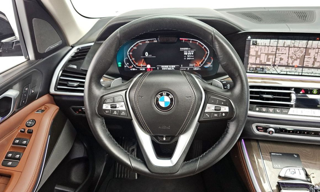 BMW X5 xDrive 40i M Sport, 2023