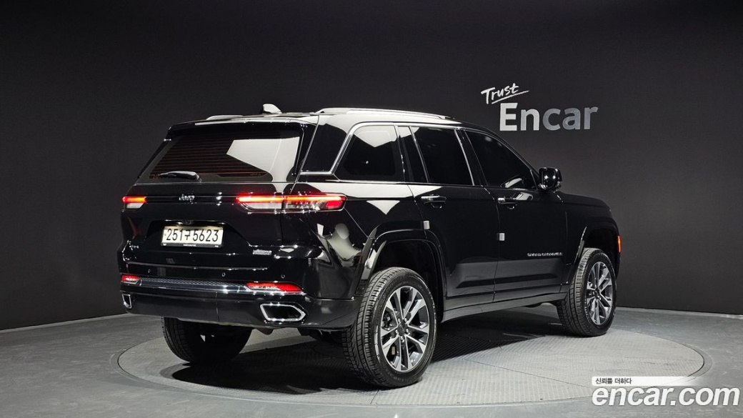 Jeep Cherokee 3.6 Overland, 2023