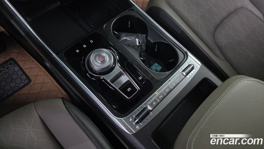 Kia Carnival 9-Seater Noblesse, 2025