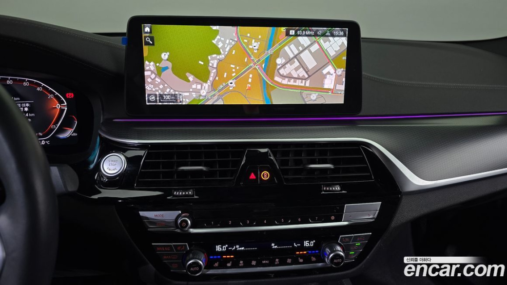 BMW 5-Series 523d xDrive M Sport, 2023